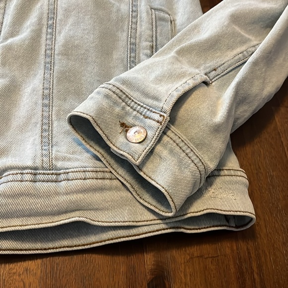 Zara denim jacket - Picture 5 of 13